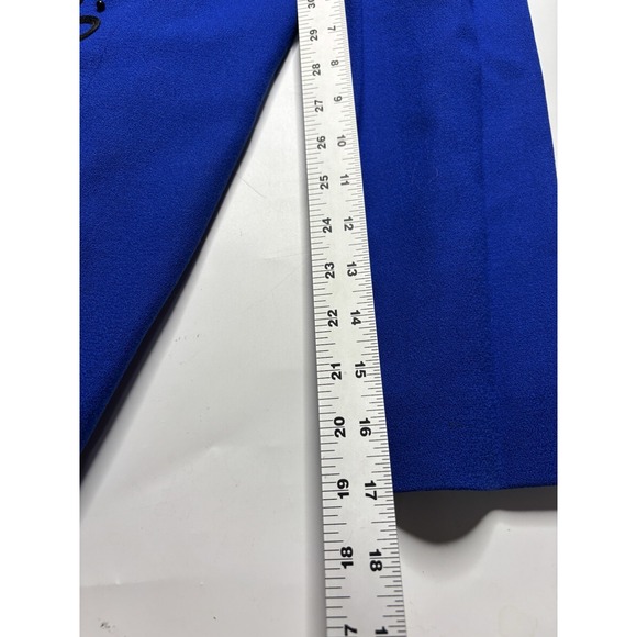 Liz Claiborne Suits Women's Sz 6? SEE 100% Wool Blue Embroidered Skirt Suit Set - Picture 7 of 16